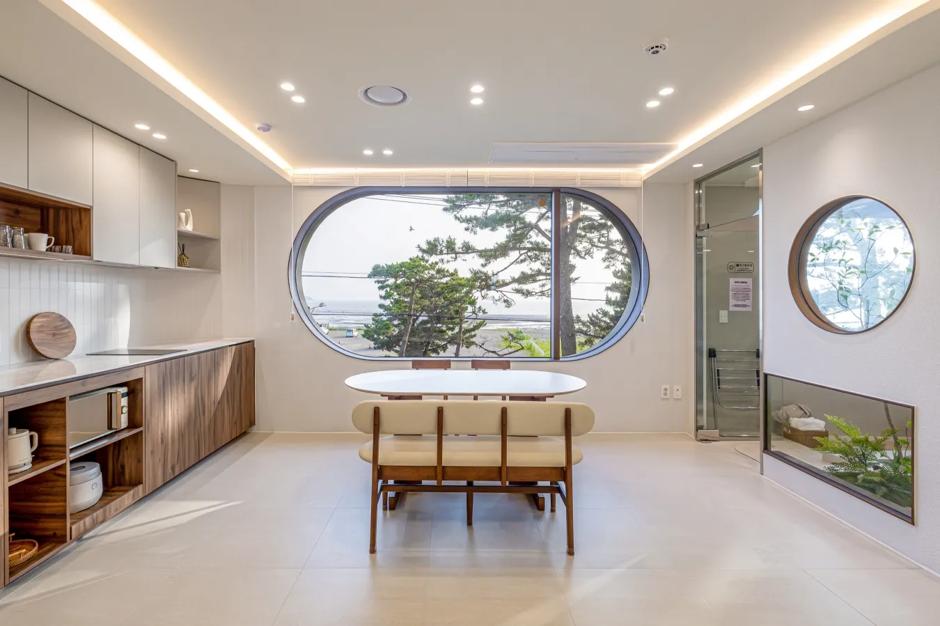 2층 ROOM
